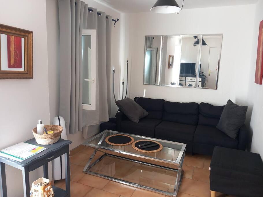 Apartamento Appart Fonctionnel Et Familial Béziers Exterior foto